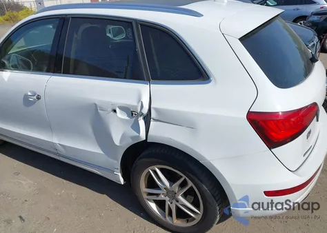 2015 Audi Q5 2.0T Premium z USA, uszkodzony, nr VIN WA1LFAFP0FA145946